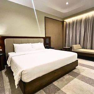 East Wing Grand Deluxe